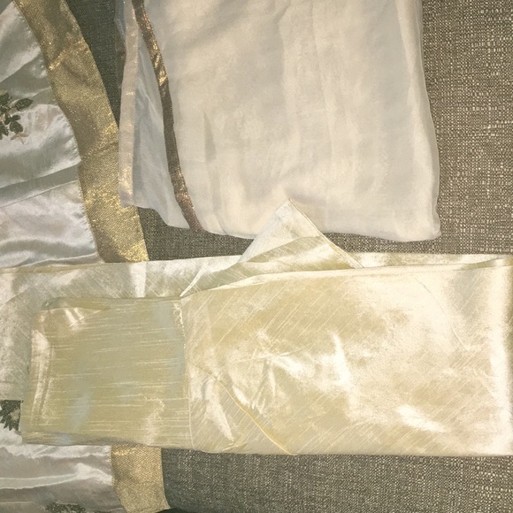 Salwar Suits - Picture 5 of 6